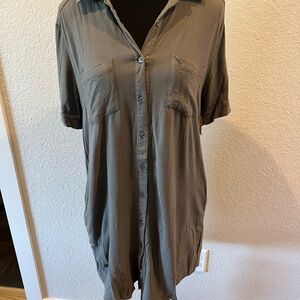 Lulus Lightweight Casual Button-Up Shirt Dress